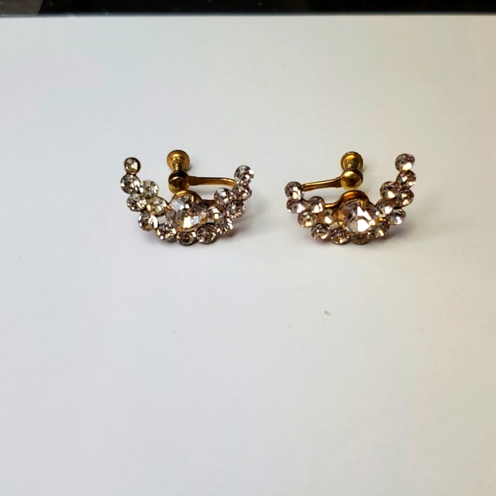 Vintage screw on moon earrings